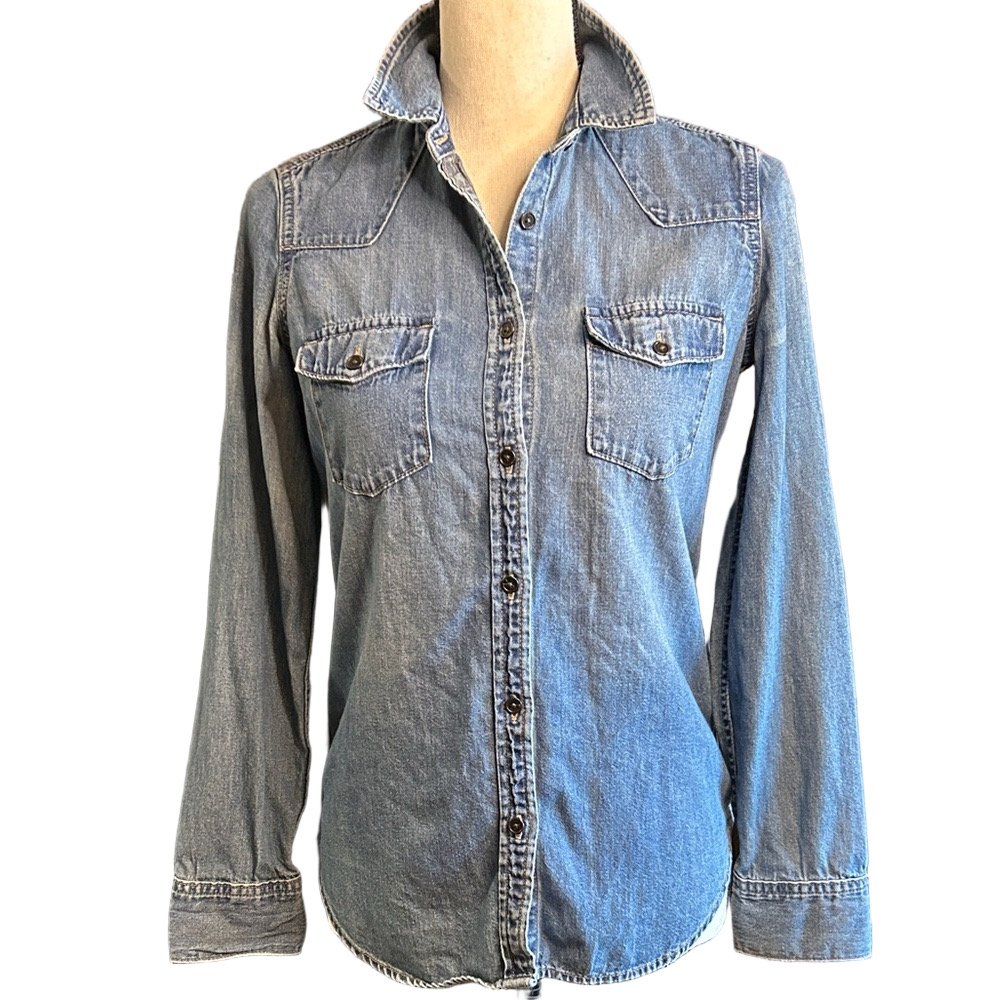 NWOT GAP Blue Denim Shirt jean shirt